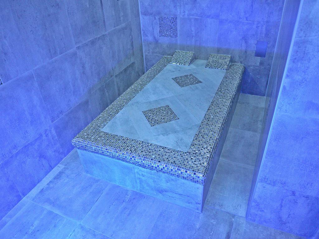 Guesthouse Dokic Leskovac  Ngoại thất bức ảnh